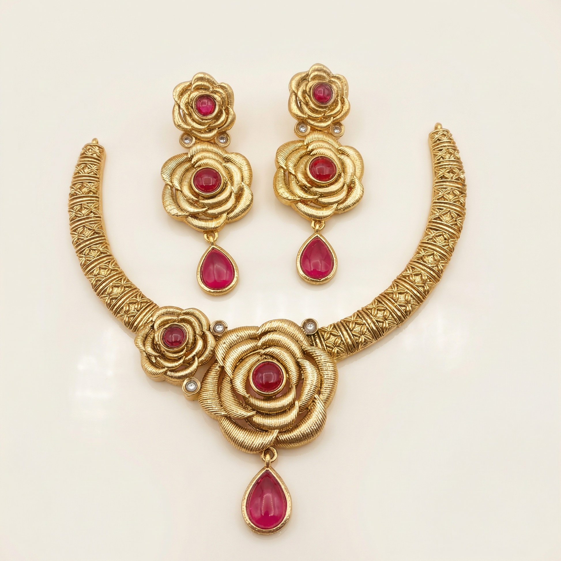 Hasadi Necklace | Rajwadi Rose Design with Green Stones Bridal Set - nandai.store